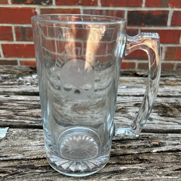 Harley-Davidson Motorcycles Heavy Duty Etched Skull Beer Mug B-3 - Picture 3 of 6